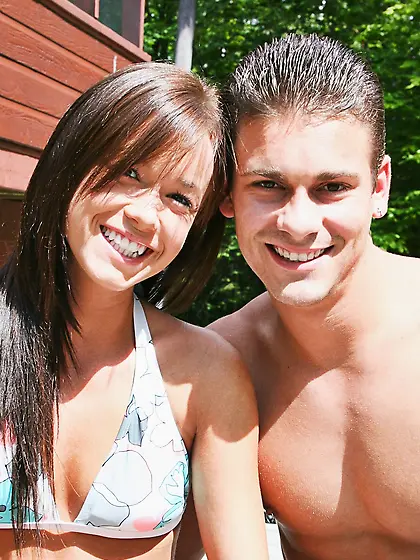 Adorable teen has no shame giving BJ outdoors and receiving jizz