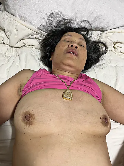 Thai Girlfriend Tits