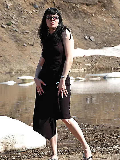 Slut gorgeous black hair