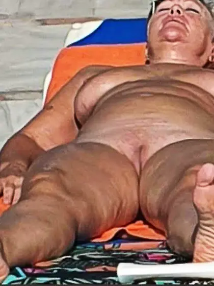 Me gusta estar siempre desnuda