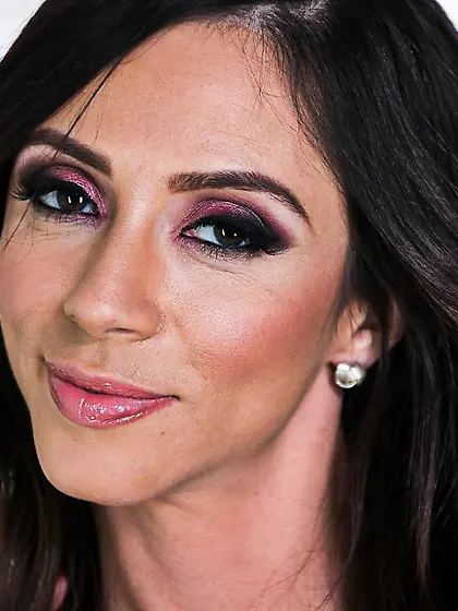 Mia Lelani,  Stevie Shae,  & Ariella Ferrera just wanna have fun s