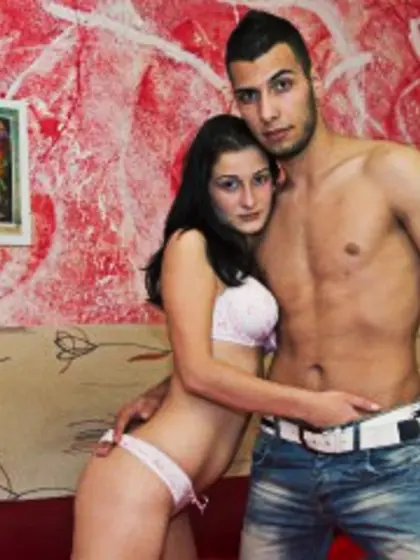 Brunette Doli and Brunette Teen Jessy Fingering.