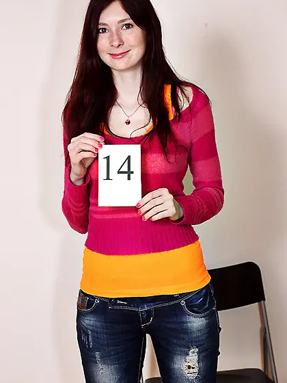 Czech amateur exposing her natural boobs and trimmed cunt