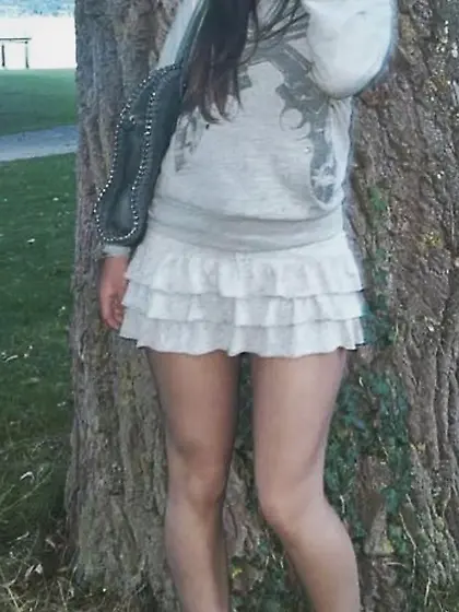 Legs for stroking the tip until it erupts