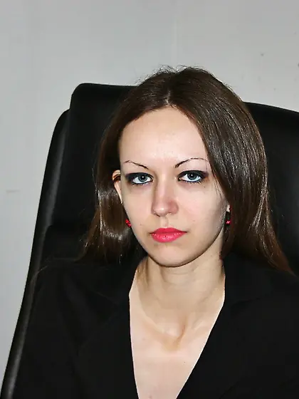 HR Director Gets Fucked in Her Office