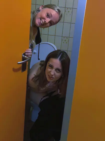 Toilet hotties