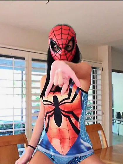 Sexy spider chick takes
