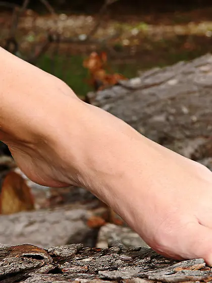 Comely lumberjacks take a break to worship each other's toes and