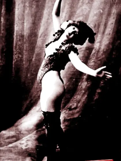 Vintage ladies showing sensual