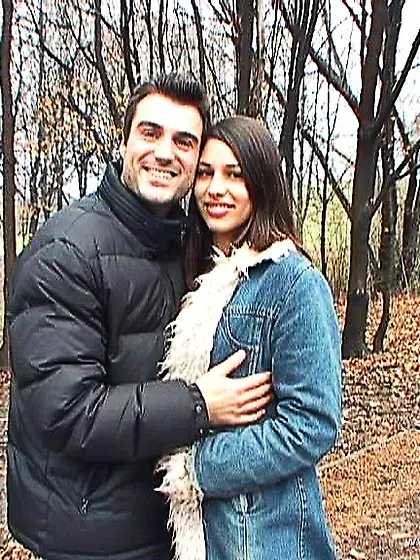 Zafira spreads her sexy legs on the bed and then roughly fists h