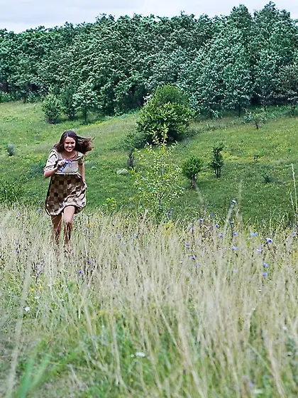 Anastasia Petrova takes her clothes off outdoors and shows us he