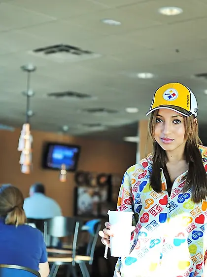 21 yo Veronique Vega teen