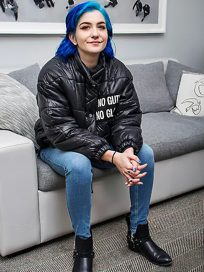 Goth girl with blue hair willingly strips revealing her nice boo