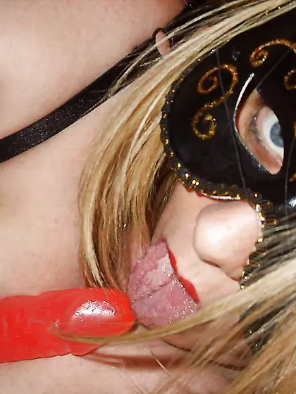 I need a real manmeat to play with... any offers?