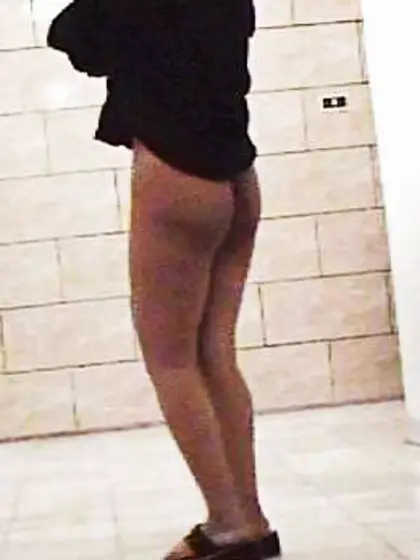 Non-porno Arab dame,  with or sans hijab