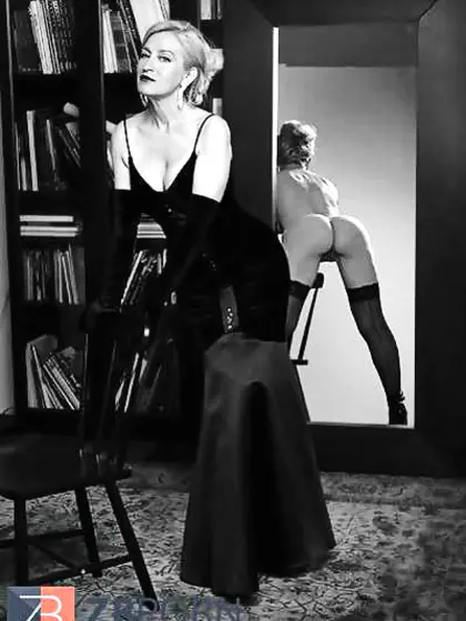 Dark-Hued and White 917!