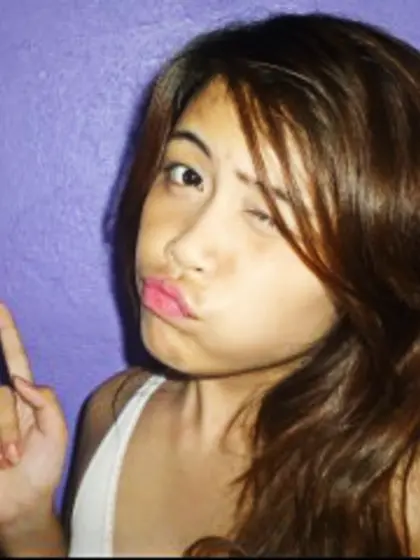 Brunette kath perform cameltoe