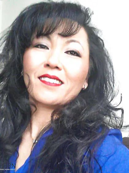 Indonesian Mummy Bitch