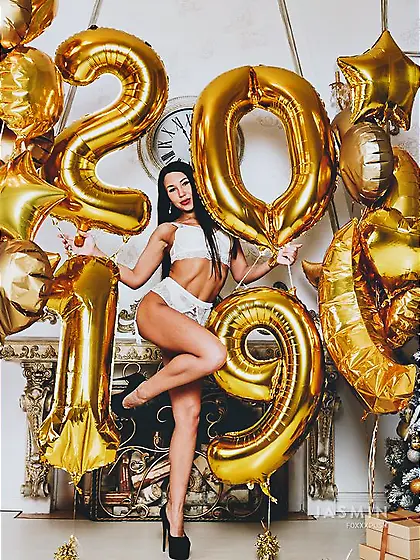 Asian athletic stockings