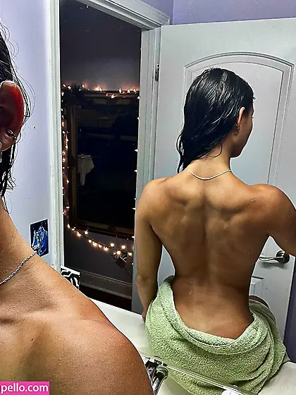 young fitness girl has a great ass