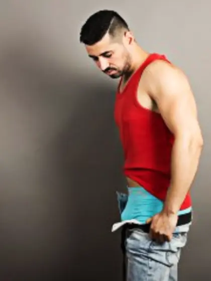 Brunette Allen Zoom.