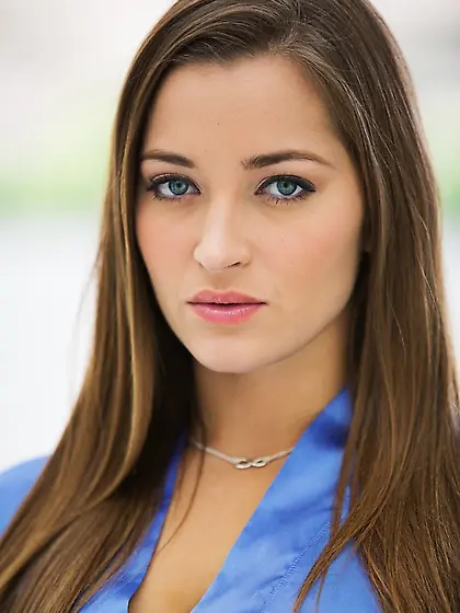 Sensational brunette in sexy stocking seduces a lovely blondy an