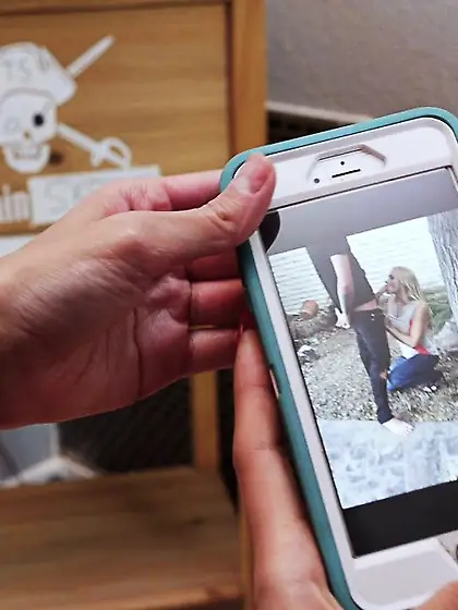 Naughty sluts perform amazing