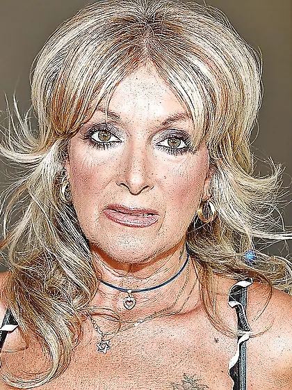 Blonde lusty grandmas mature