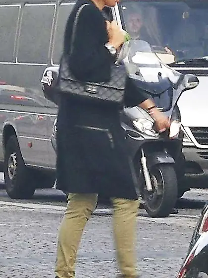 COMPILATION PARIS PUBLIC FLEDGLING