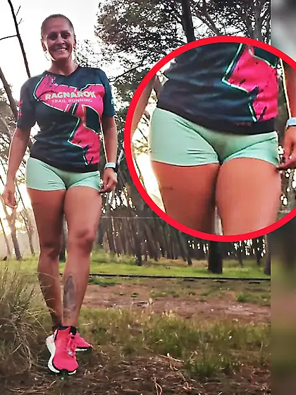 Milf hot cameltoe and ass (3)