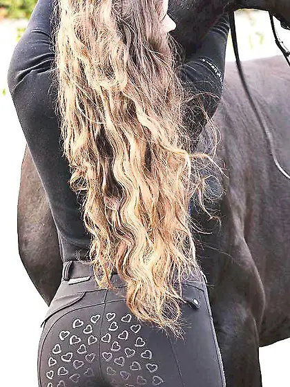 Woman equestrian