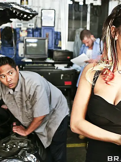 Busty brunette sexpot Angelina Valentine gets her pussy drilled