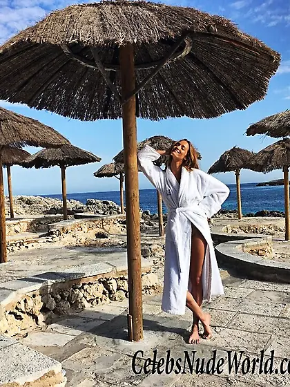 Johanna Szikszai Sexy