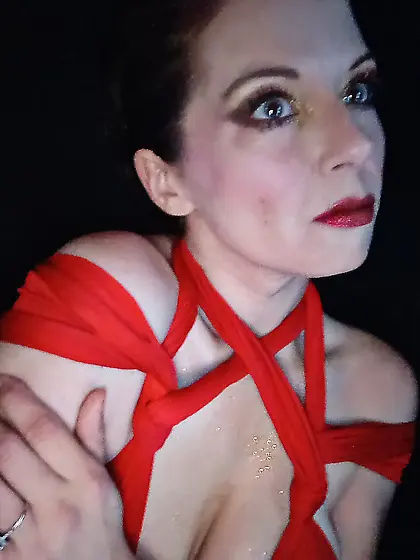 Addlyn her slut older sis queenie and marryann