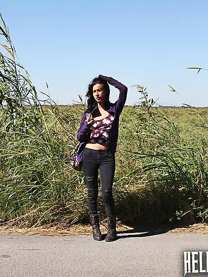 Sexy teen hitchhiker bound and fucked in...