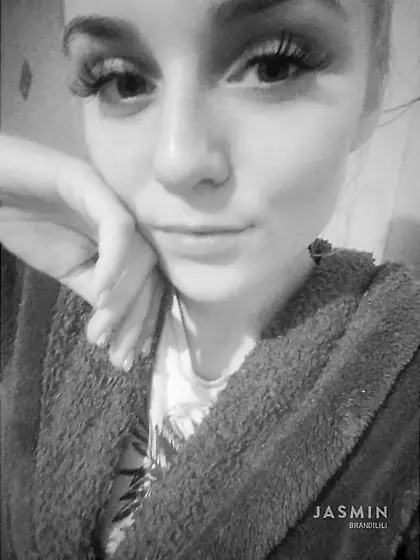 Straight 18yo fingering