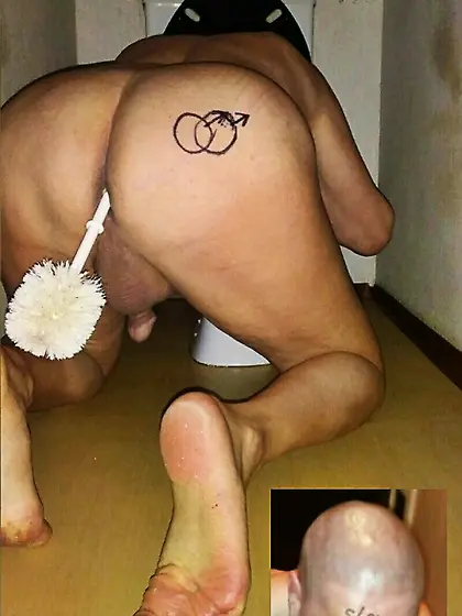 dom master erniedrigt schwule sklaven im net