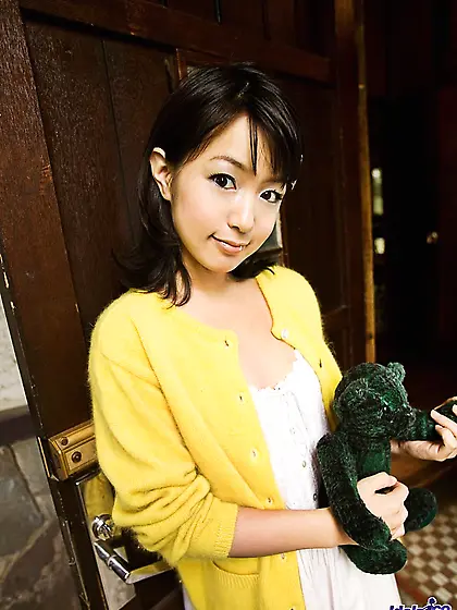 Cute darling Nana Nanami is Asian and she has a nice hairy tunne