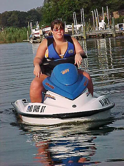 Cougar Thick Chick from United States Jet...