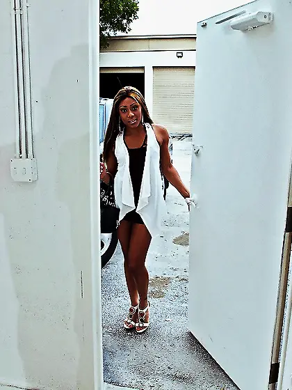 Gorgeous black darling with a perfect body blows a mean dong and