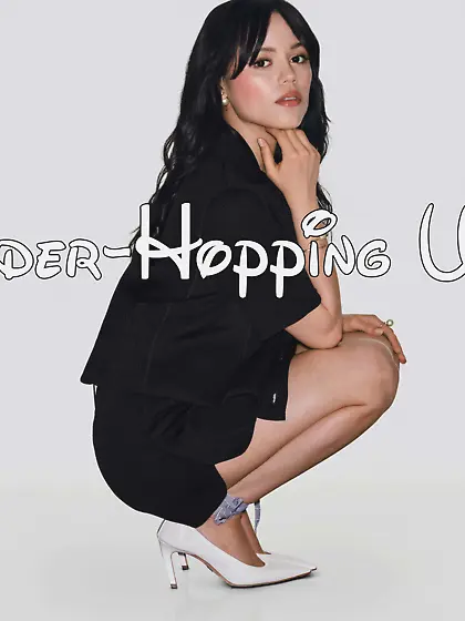 Border-hopping urinal