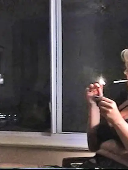 Blonde goddess shows smokes