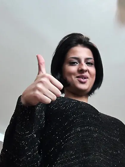 Short-haired brunette big eyes