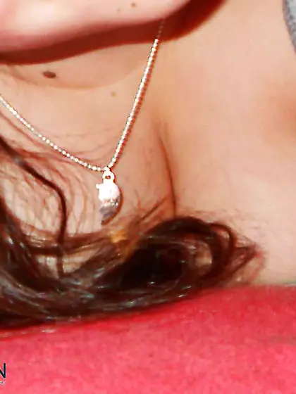 Weiter titten bilder meiner freundin