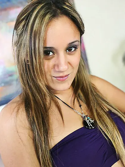 Naughty cocksucker Lynn Love shows off her juicy pussy,  apple as