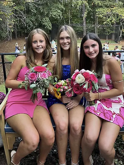 Legs for stroking the tip until it erupts