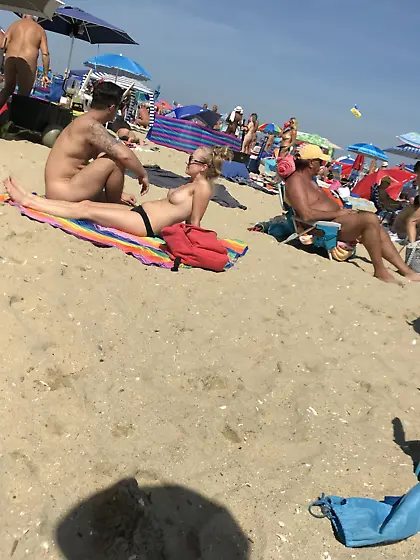 Candid beach girls #01