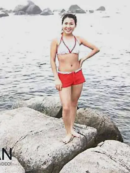 Fledgling Korea gf Naked and Bathing Suit Image