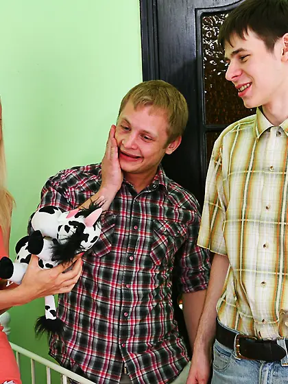 Shelly loves meeting new