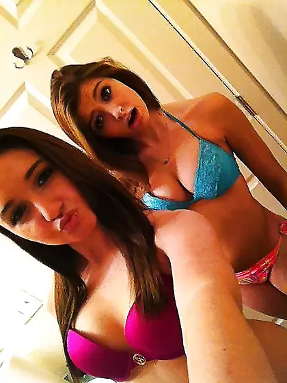 Ex-greek girlfriend - 30 yo